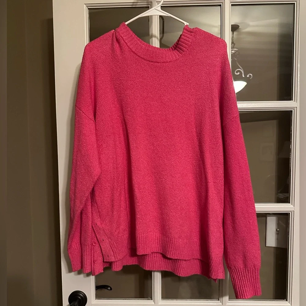 Time and Tru Side Button Crew Neck Sweater size XL - Picture 2 of 5